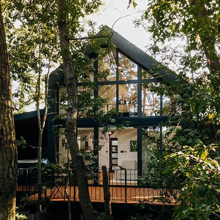Woodland Hills Vendeghaz Διαμέρισμα *